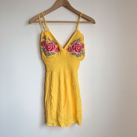 3/$15 - NEW Forever 21 floral jumpsuit Junior Size M - Picture 1 of 5